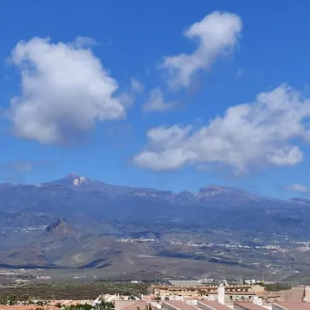 Precioso Con Piscina Junto Al Mar Apartment